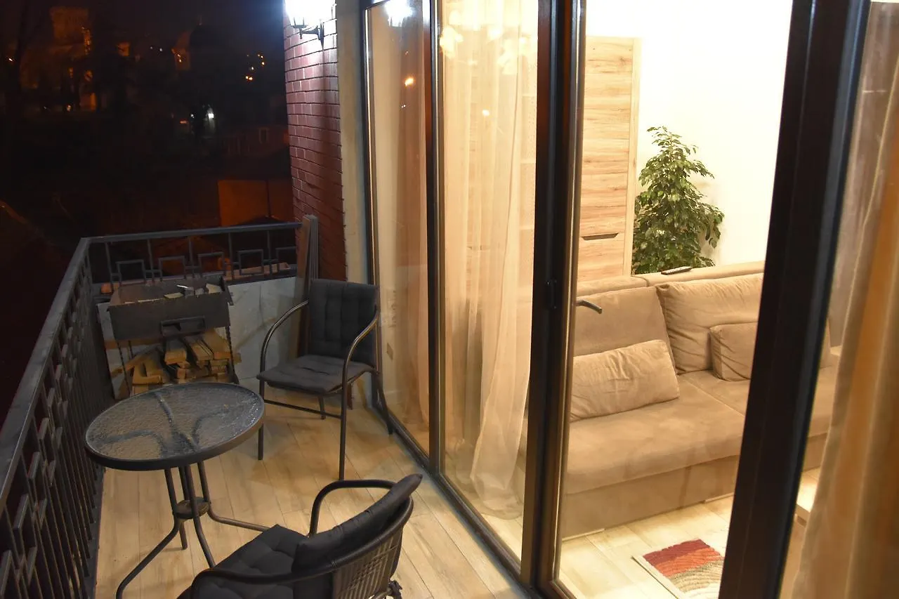 Saba Apartments In Old Tbilisi